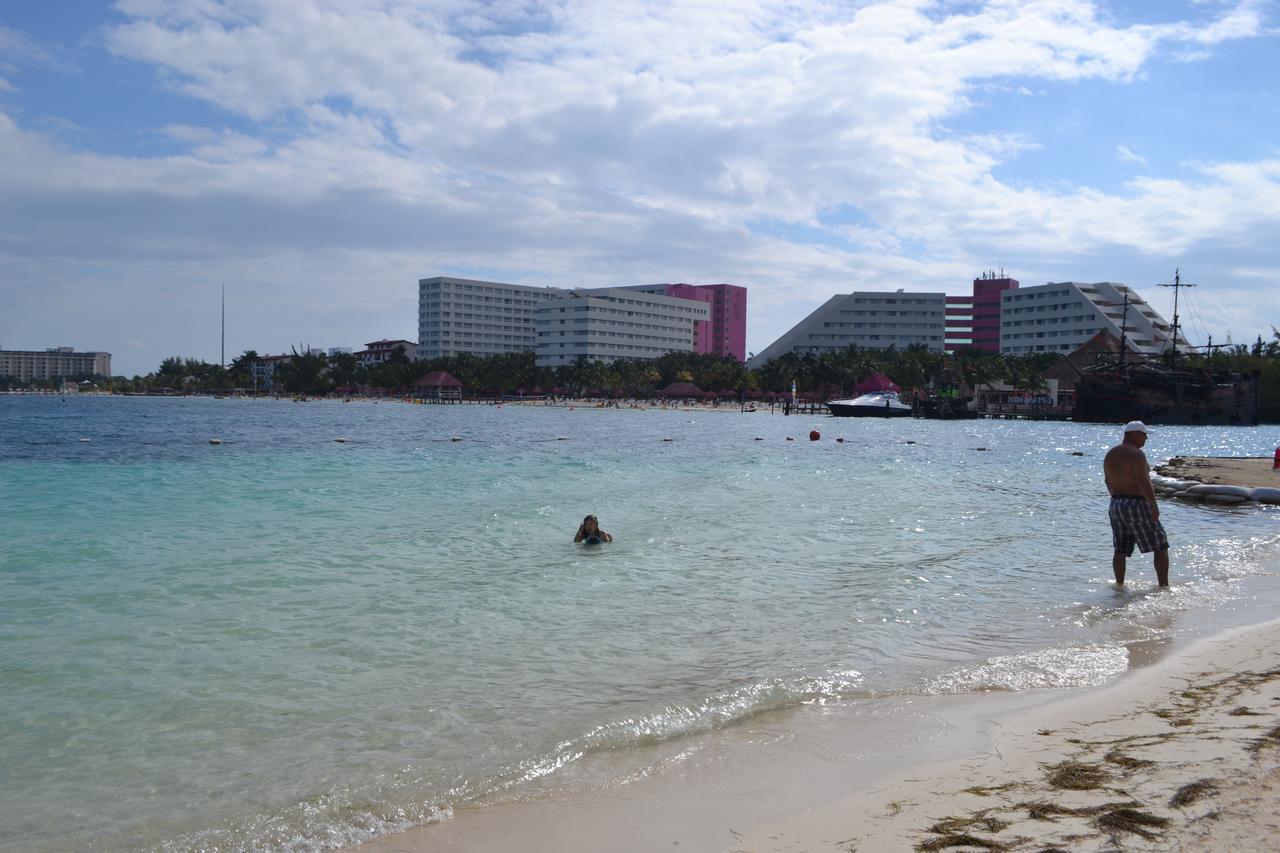 Bella Beach Condo Vacation 2 Bedrooms Cancun Bagian luar foto