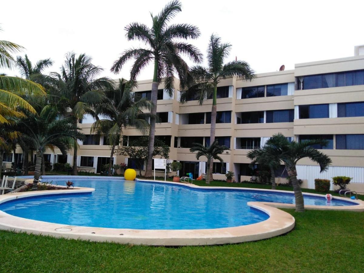 Bella Beach Condo Vacation 2 Bedrooms Cancun Bagian luar foto